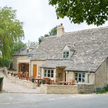 The Plough B&B Bourton-on-the-Water Ngoại thất bức ảnh