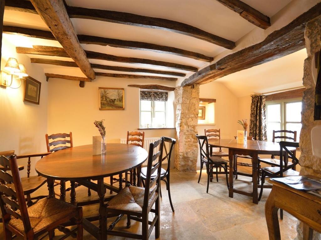 The Plough B&B Bourton-on-the-Water Ngoại thất bức ảnh