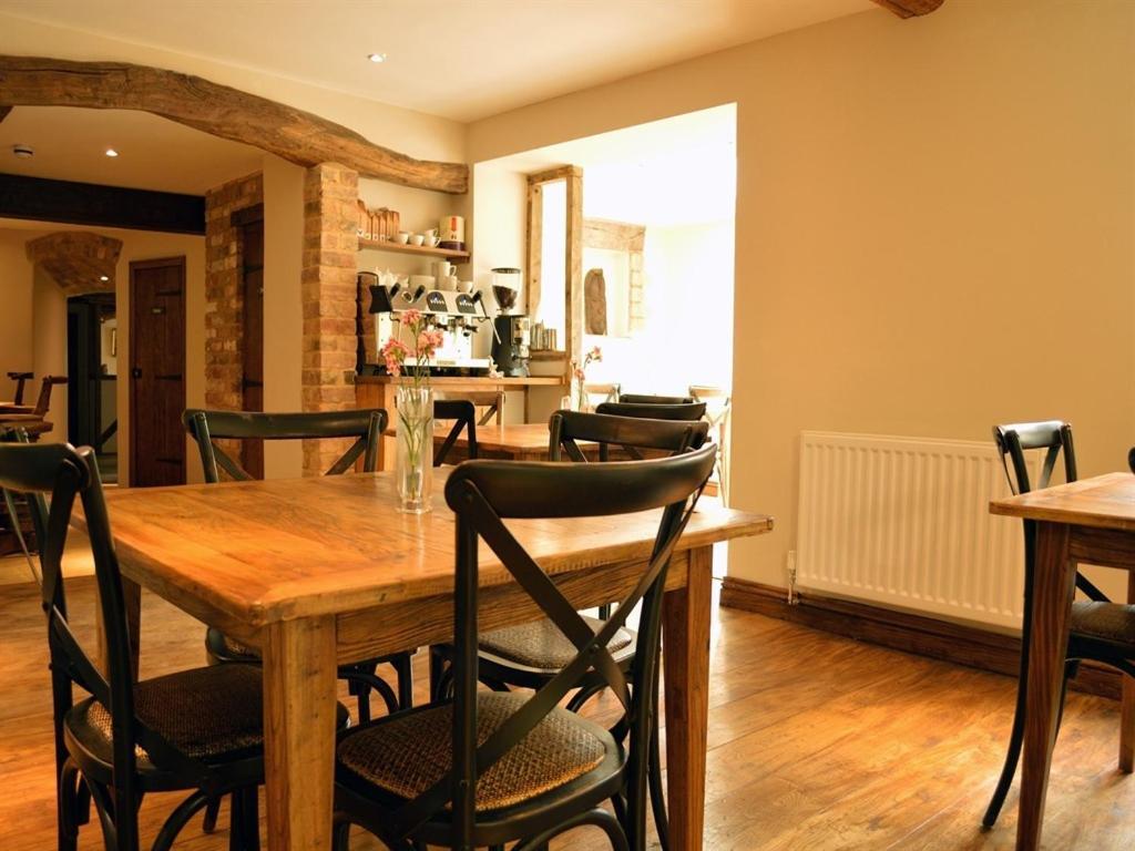 The Plough B&B Bourton-on-the-Water Ngoại thất bức ảnh